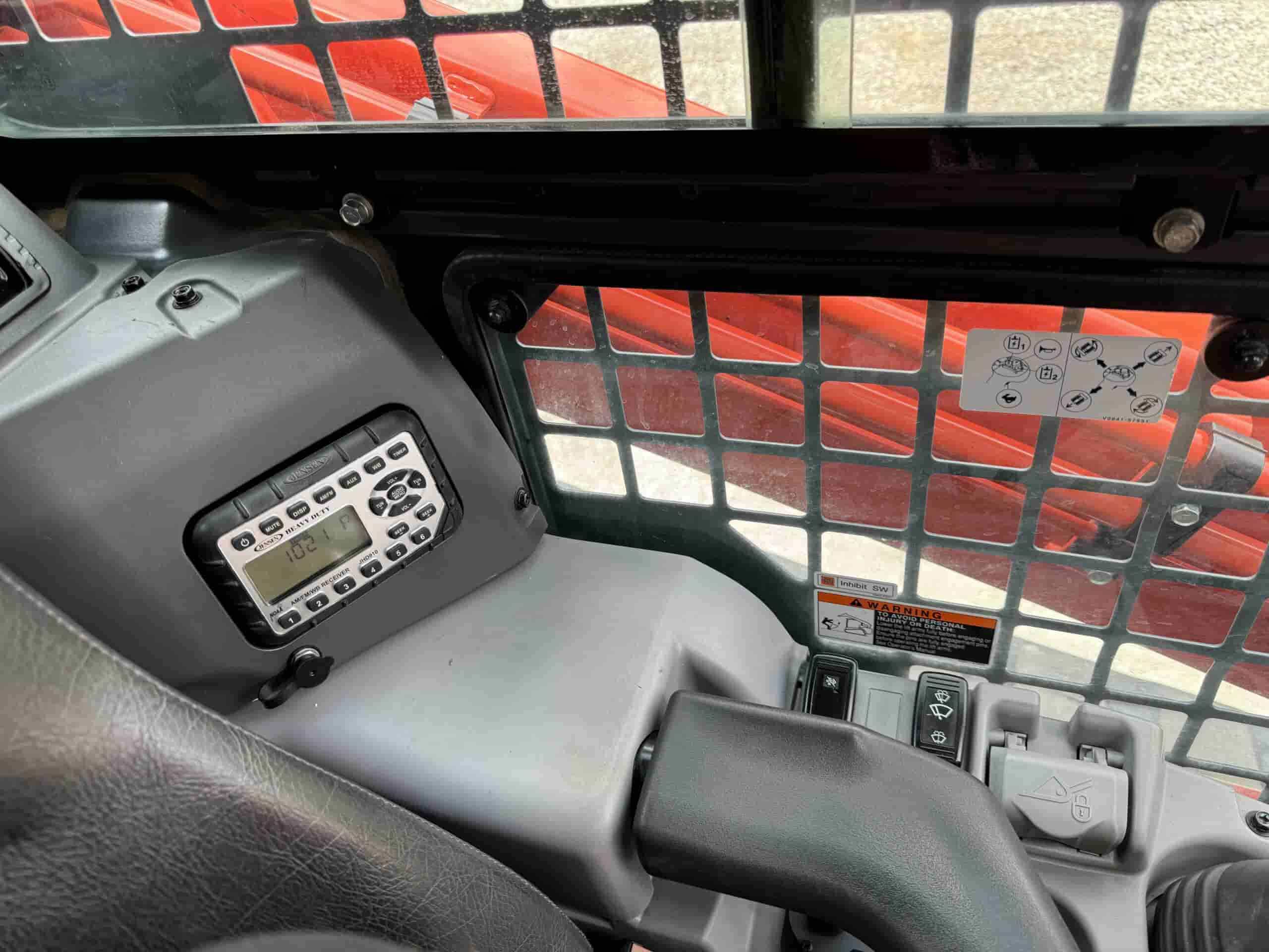 2021 KUBOTA SVL75-2
